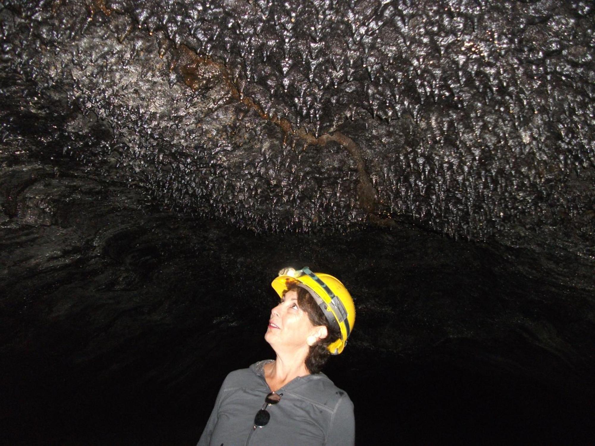 沃尔卡诺阿洛哈火山口旅馆和熔岩隧道之旅住宿加早餐旅馆 外观 照片